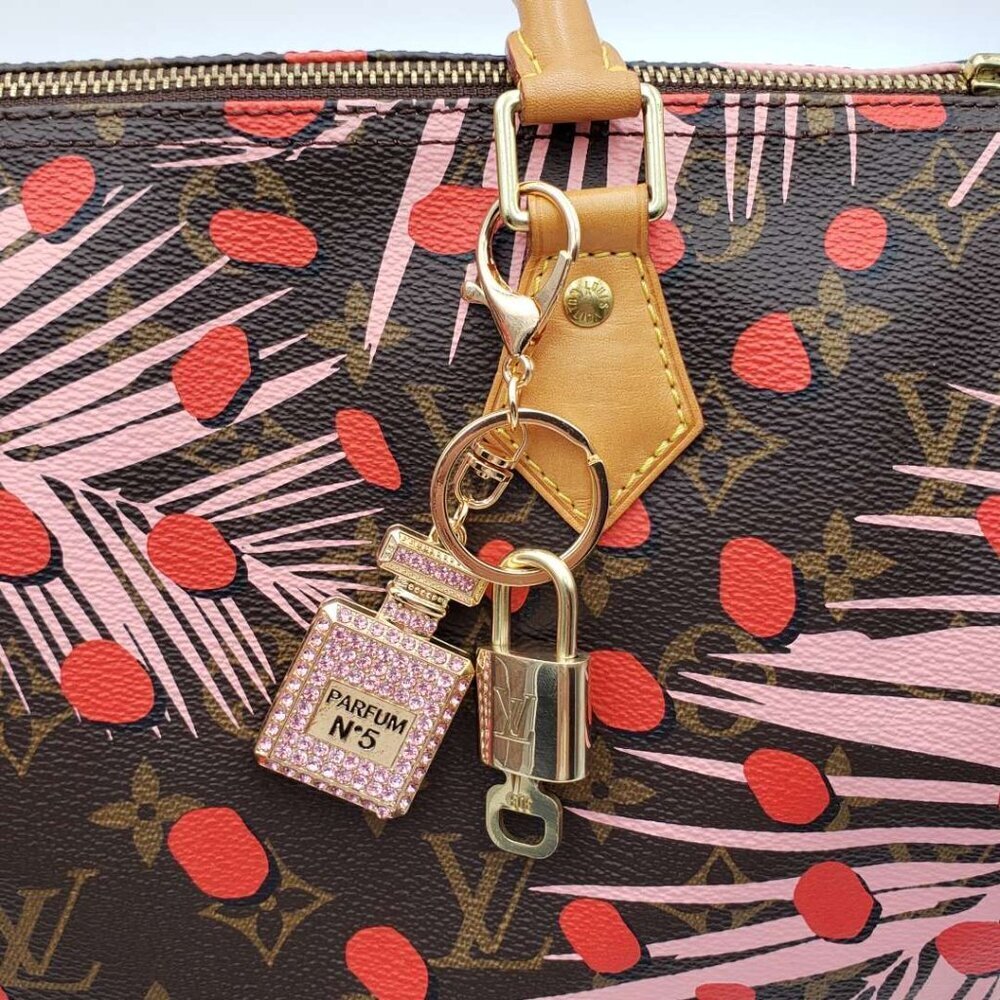 Louis Vuitton Gold Lock 🔑 Authentic LV Padlock + Bag Unbranded N5 Bottle Charm - Picture 6 of 9
